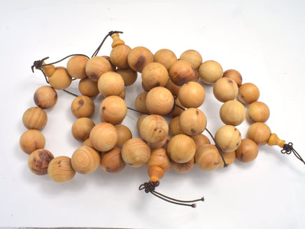 Cedar Wood Beads, Thuja Sutchuenensis, 20mm Round Beads-RainbowBeads